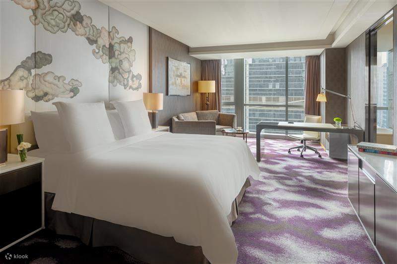 Deluxe room or executive room